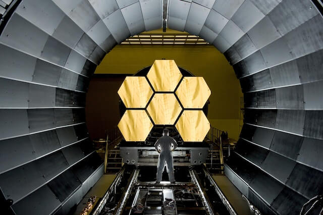 pexels-pixabay-46168 James Webb Telescope