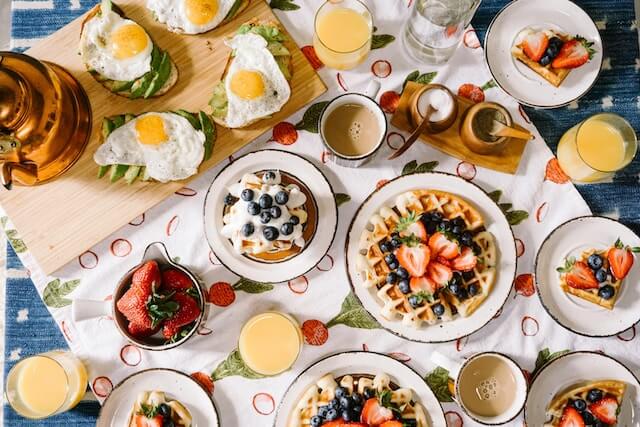 rachel-park-hrlvr2ZlUNk-unsplash(1) breakfast